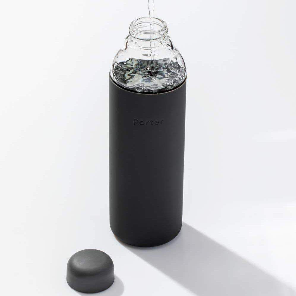 http://adacusfinch.com/cdn/shop/products/PorterWaterBottleCharcoal2.jpg?v=1646534279